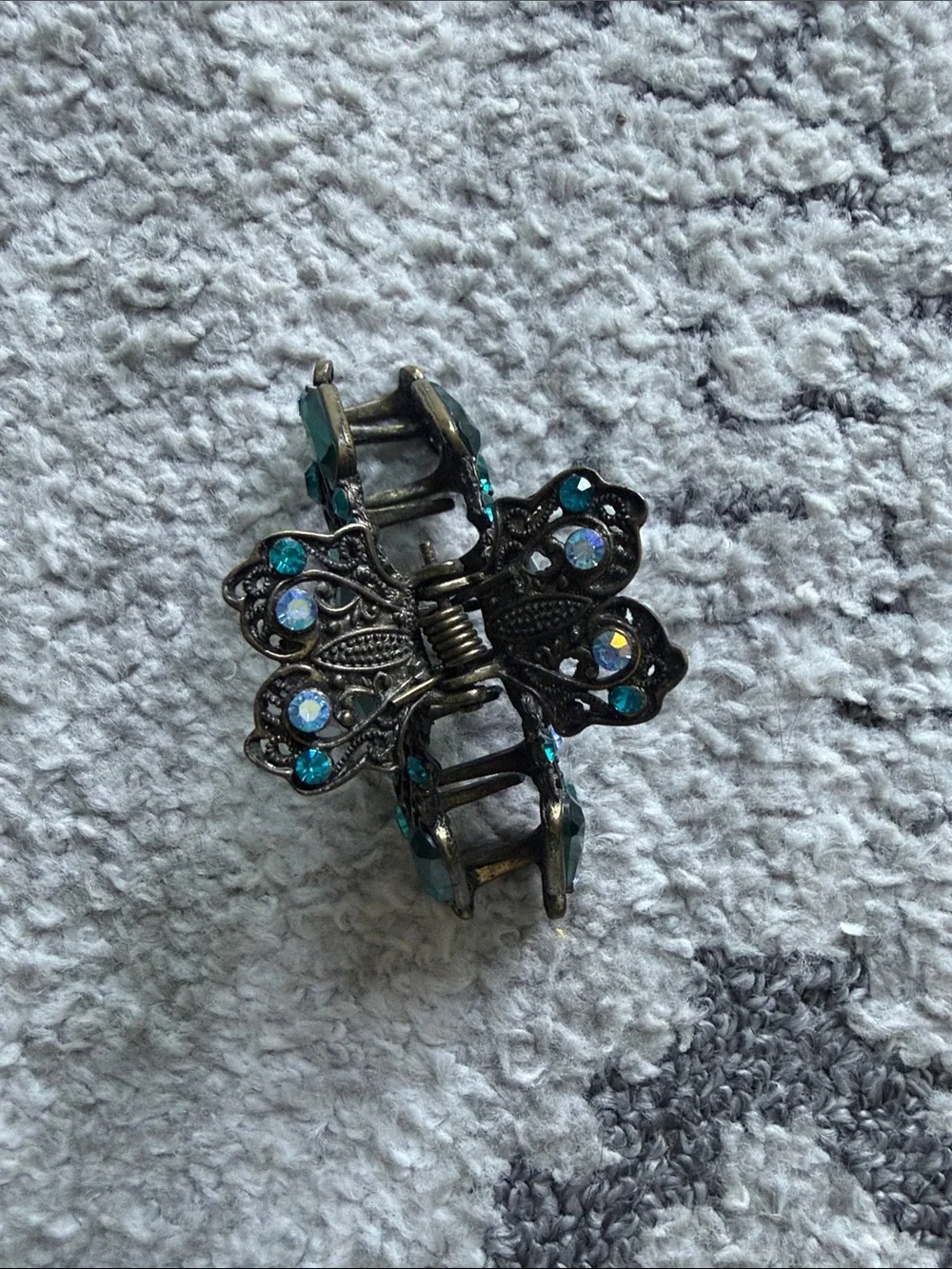 Vintage-Style Green Crystal Hair Clip